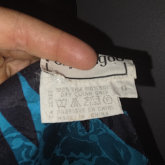 Elegant Teal and Pink Women's Blouse - Picture 15 of 15